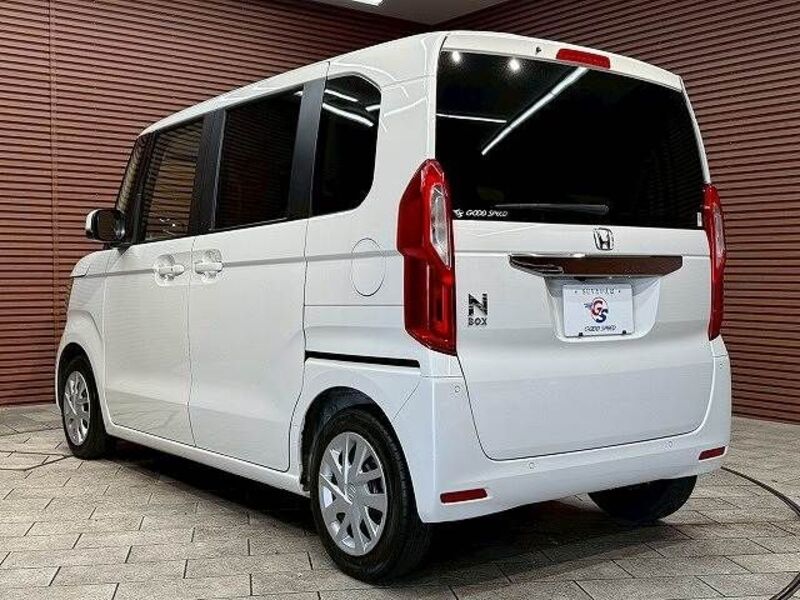 N BOX