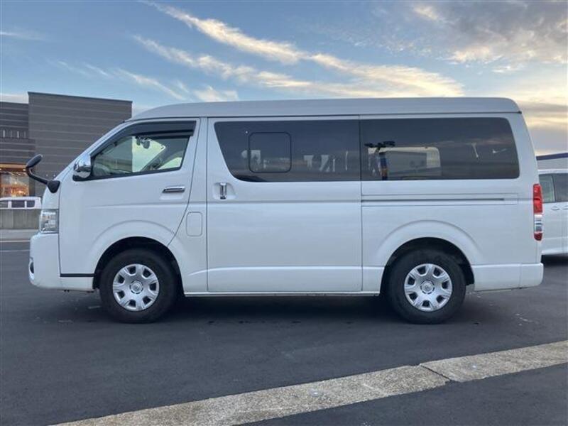 HIACE WAGON