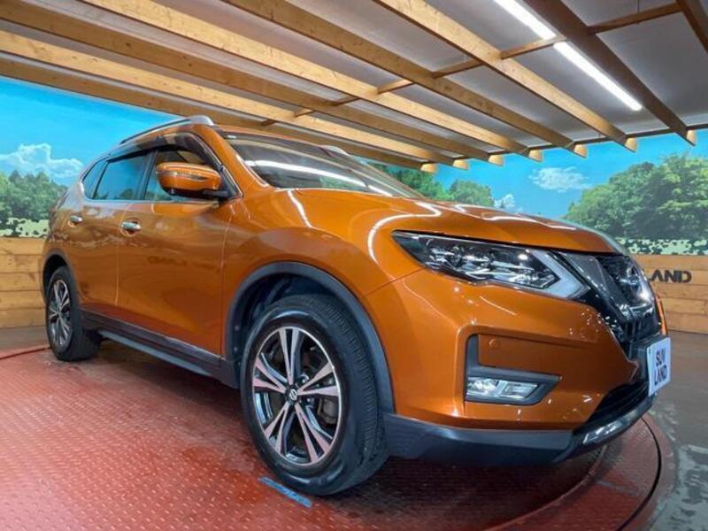 X-TRAIL