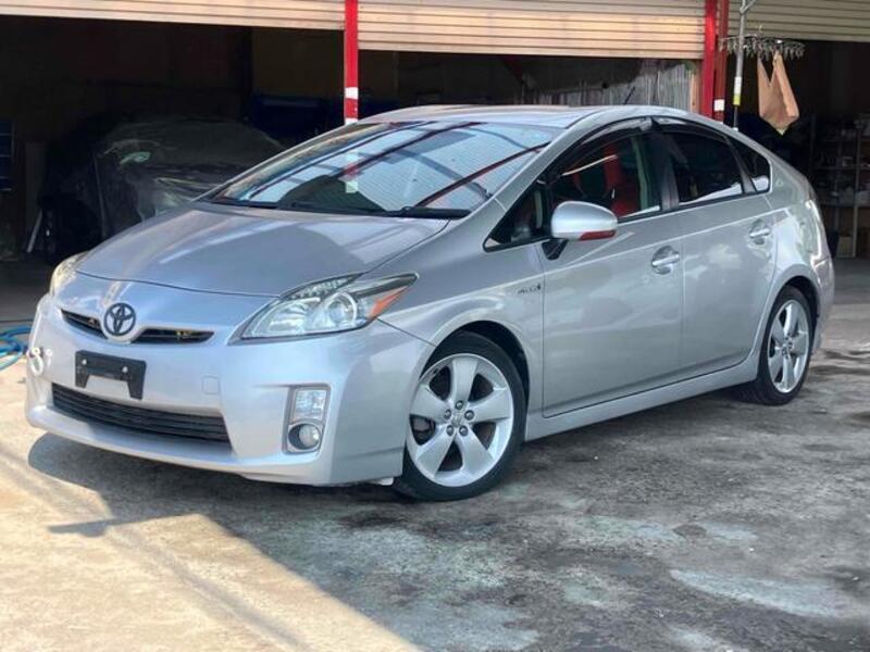 PRIUS-0