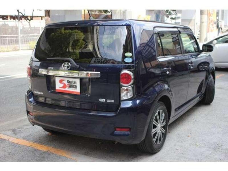 COROLLA RUMION