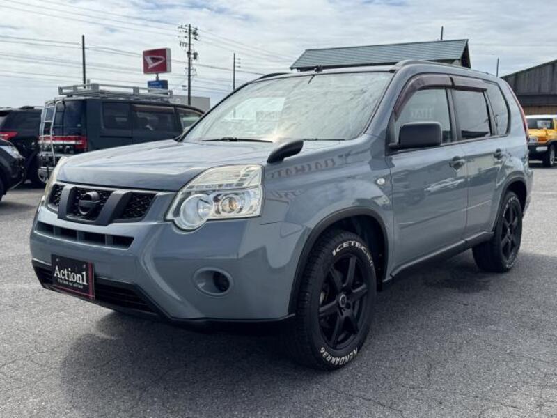 X-TRAIL