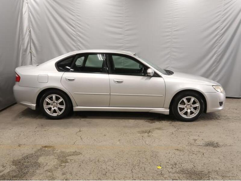 LEGACY B4