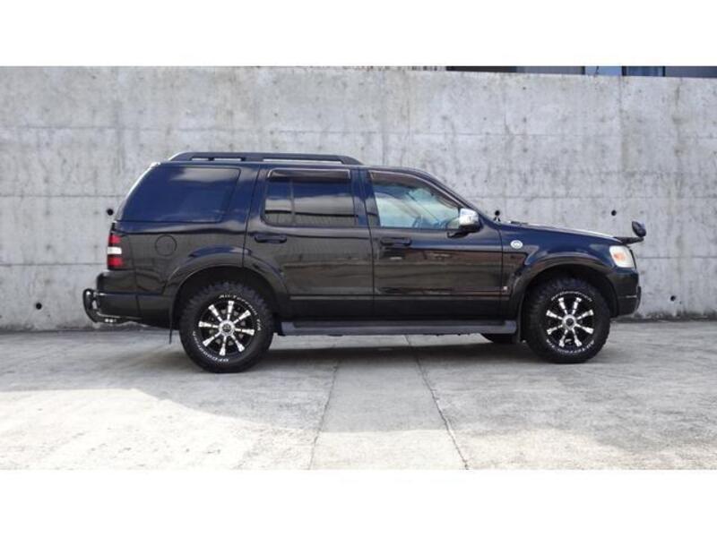 EXPLORER