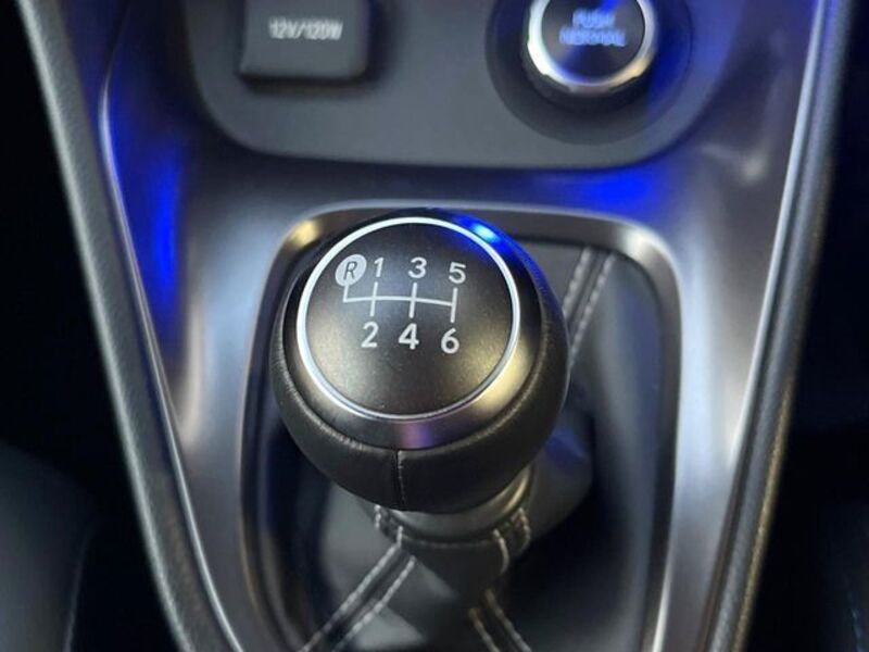 GR YARIS