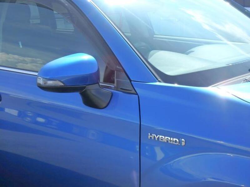 COROLLA FIELDER