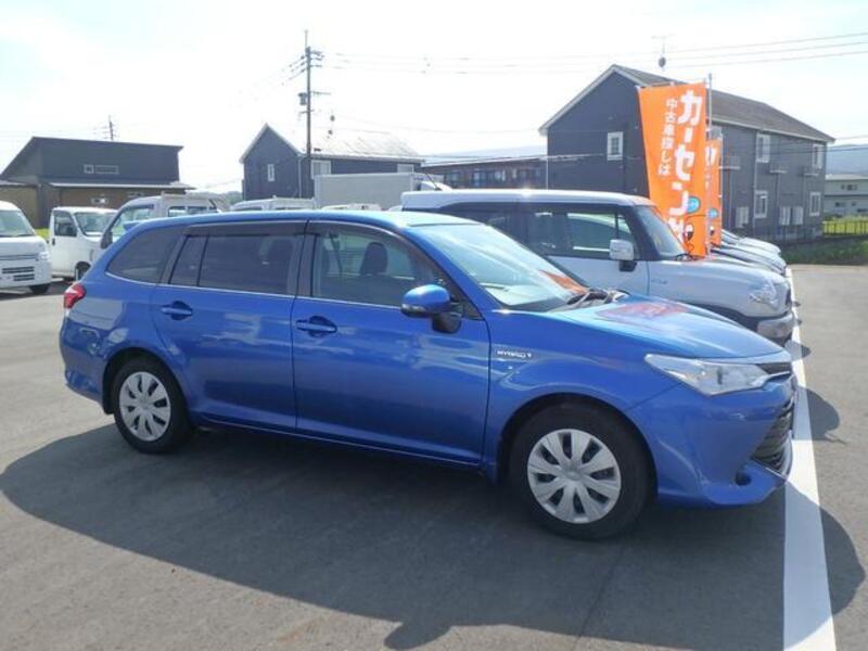COROLLA FIELDER