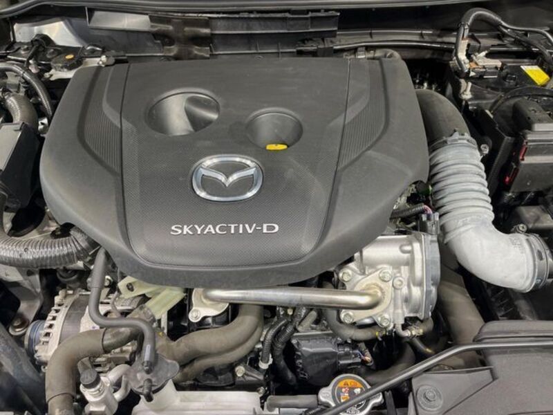 MAZDA2