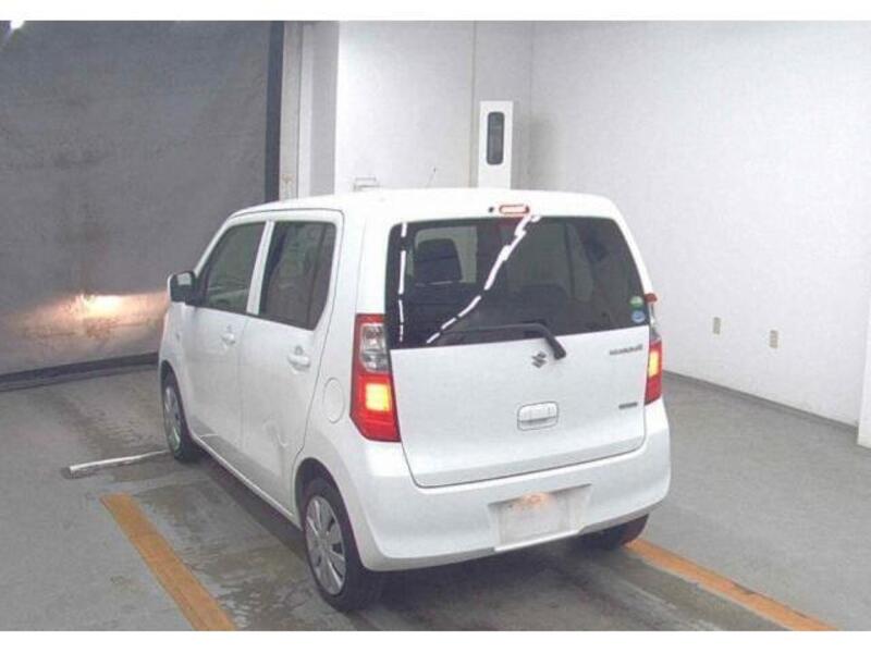 WAGON R