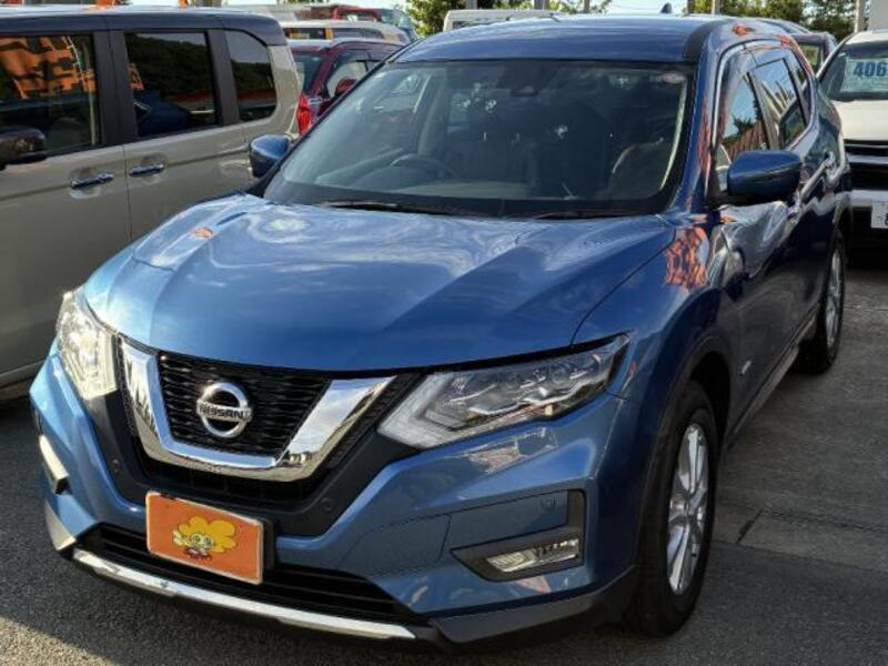 X-TRAIL-0