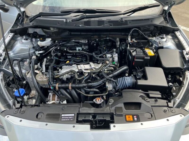 MAZDA2