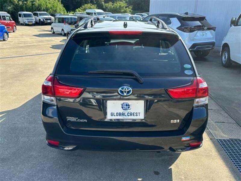 COROLLA FIELDER