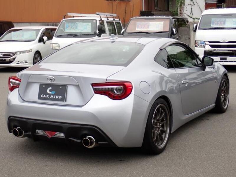 86