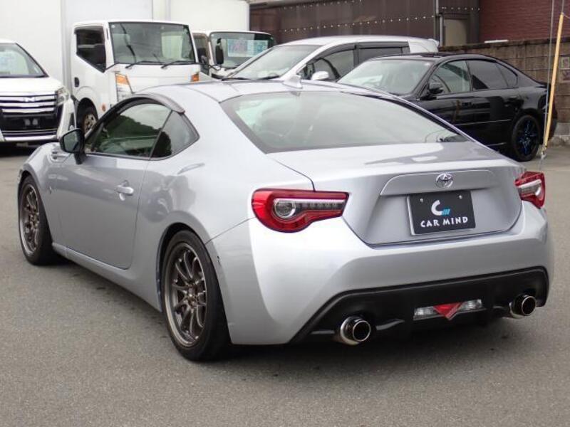 86