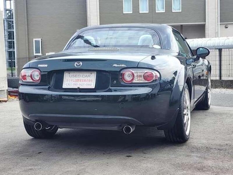 ROADSTER