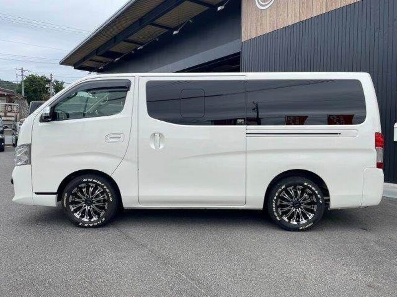 NV350 CARAVAN