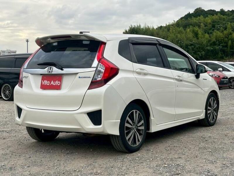 FIT HYBRID