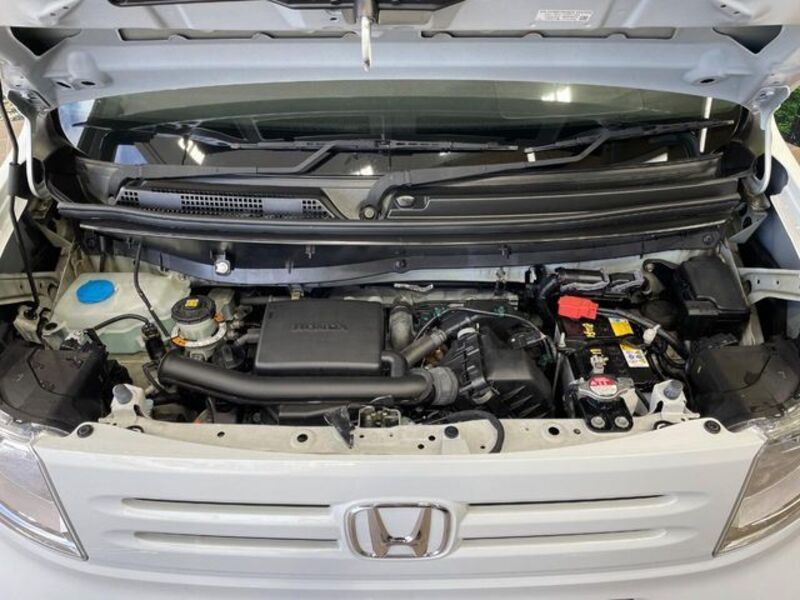 N-VAN