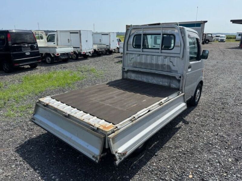 CARRY TRUCK