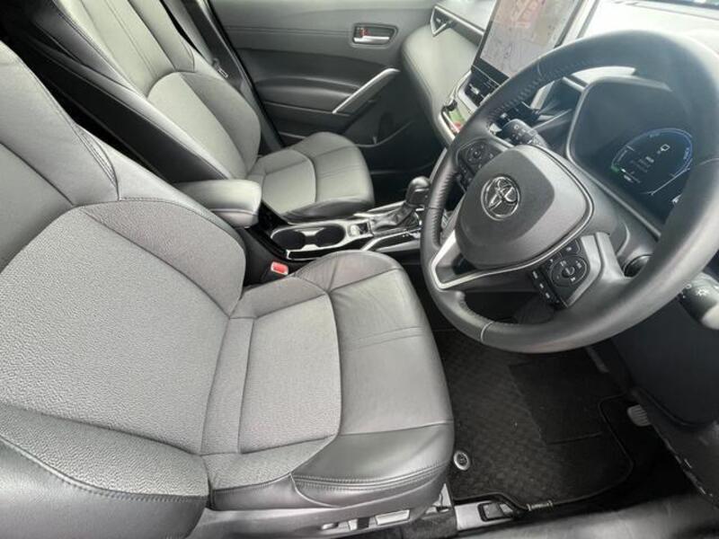 COROLLA CROSS