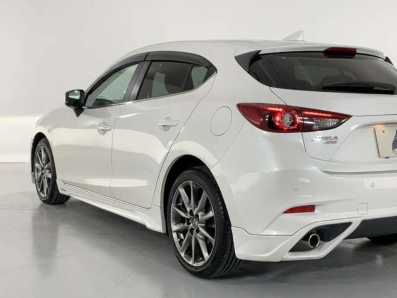 AXELA SPORTS