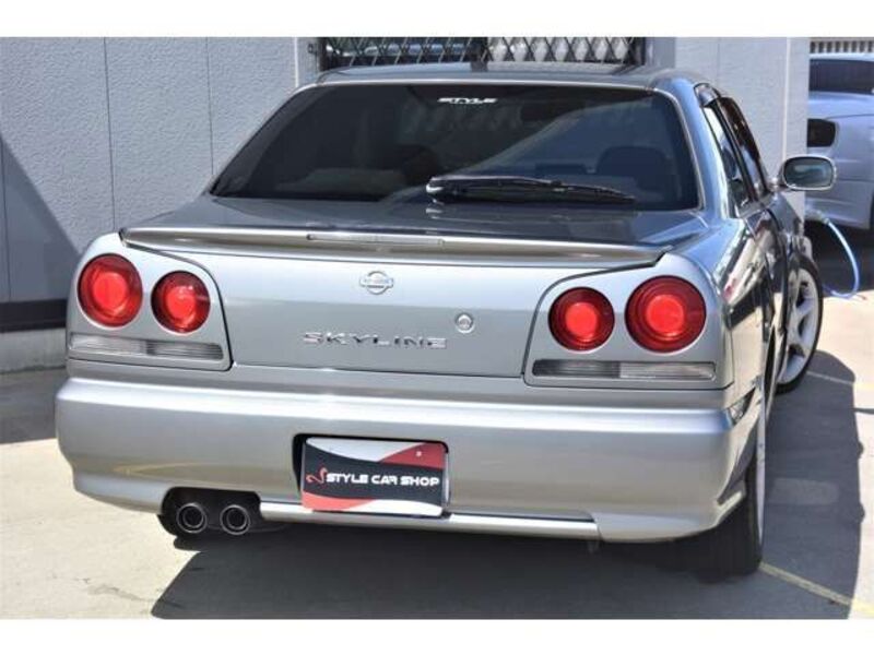 SKYLINE