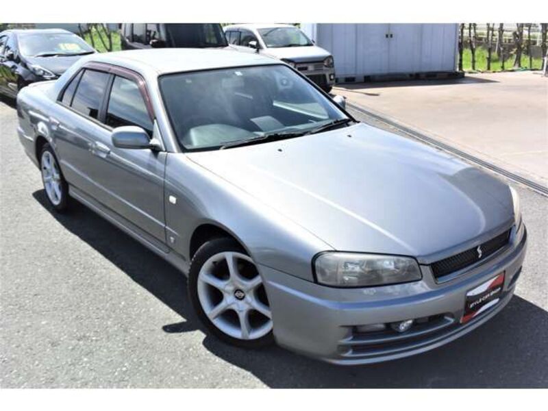 SKYLINE
