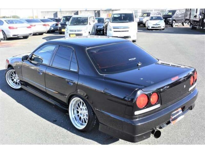 SKYLINE