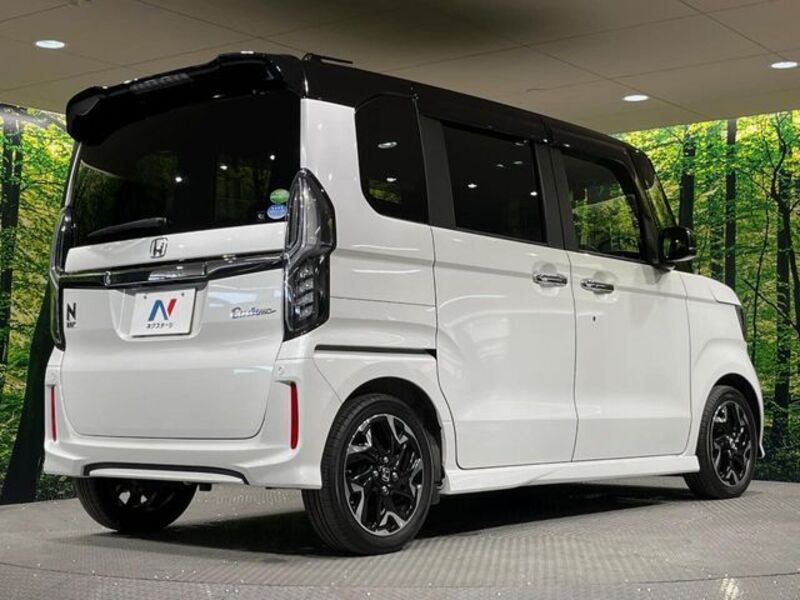 N BOX CUSTOM