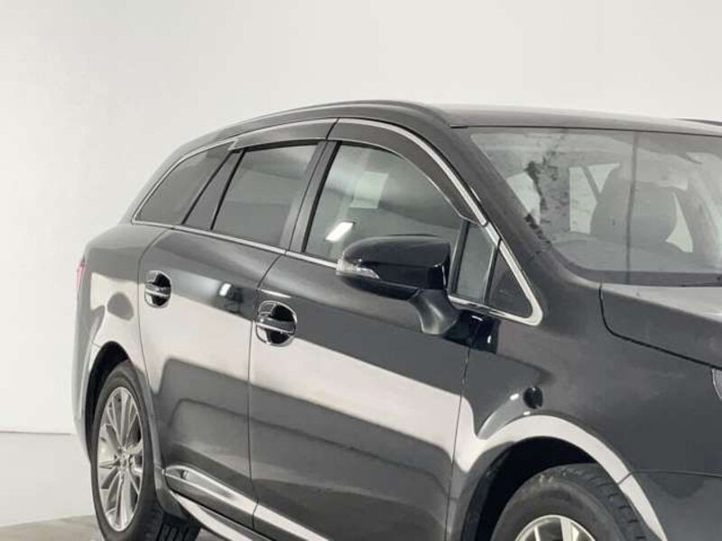 AVENSIS WAGON