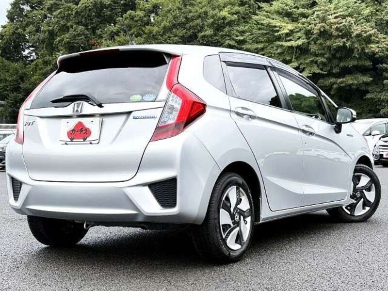 FIT HYBRID