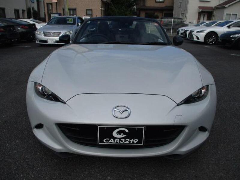 ROADSTER