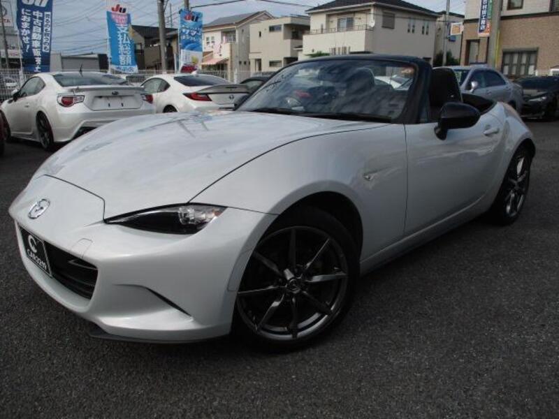 ROADSTER