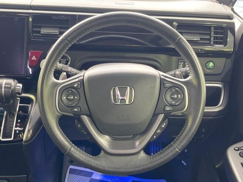 STEPWAGON SPADA