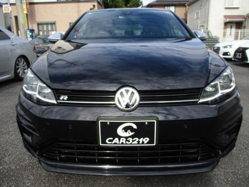 GOLF R