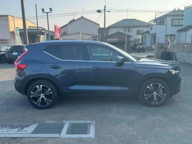 XC40