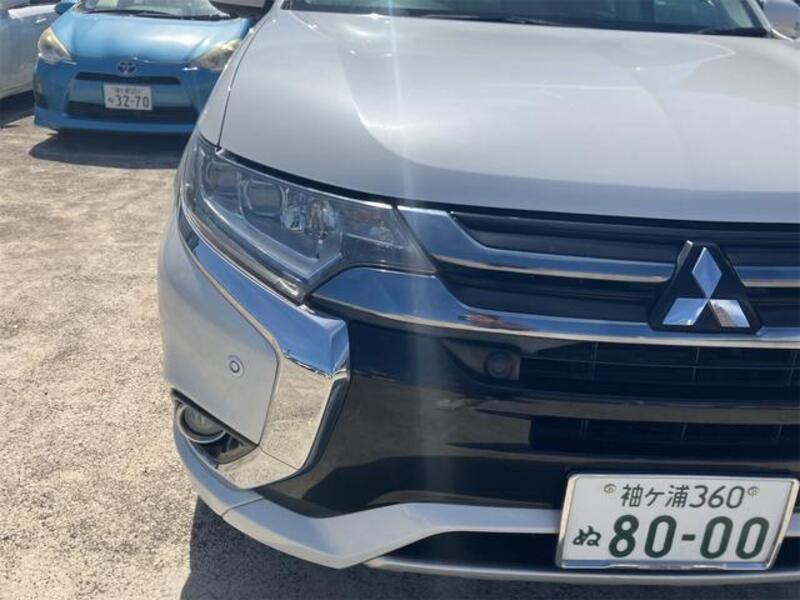 OUTLANDER PHEV