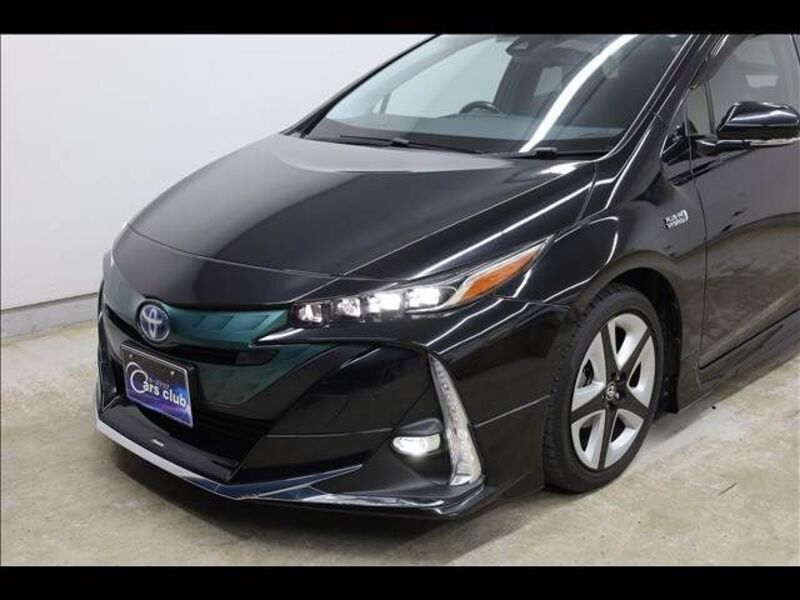 PRIUS PHV