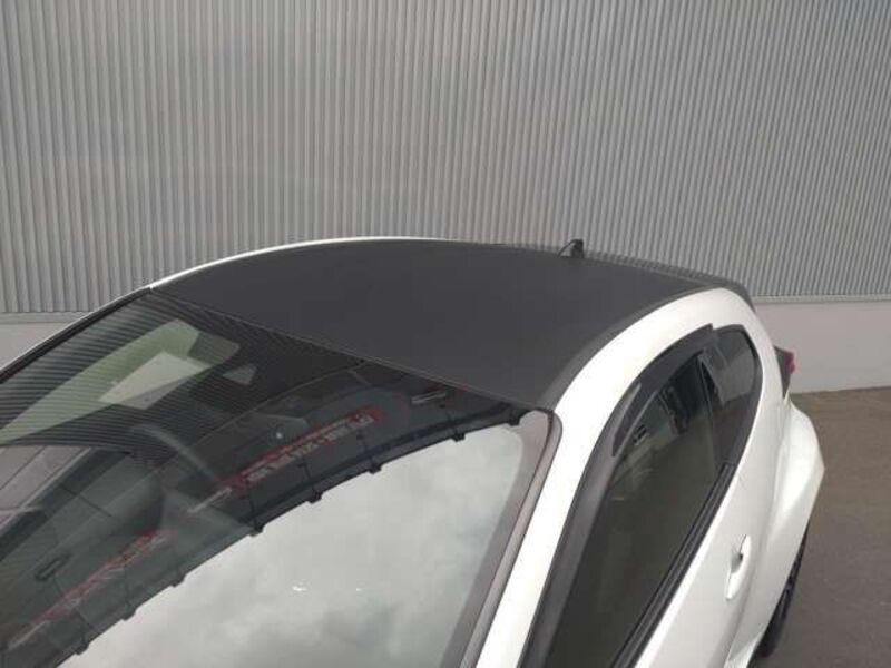 GR YARIS