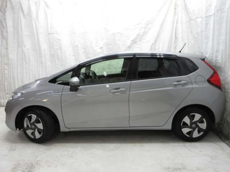 FIT HYBRID