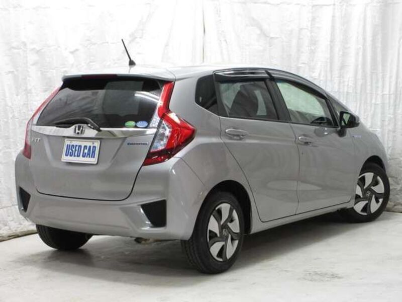 FIT HYBRID