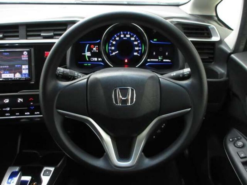 FIT HYBRID