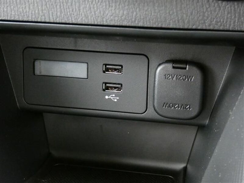 MAZDA2