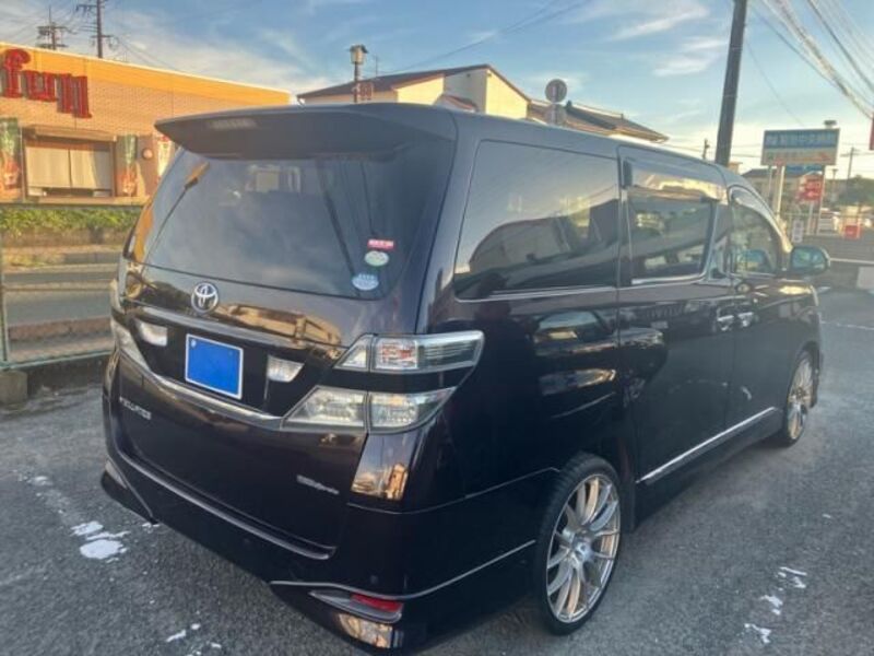 VELLFIRE