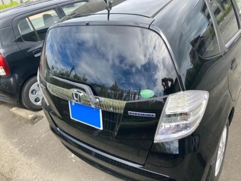 FIT HYBRID