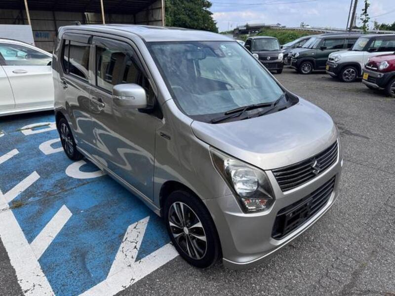 WAGON R