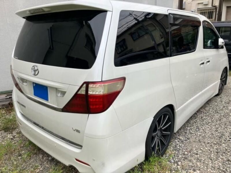 VELLFIRE