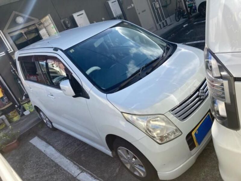 WAGON R