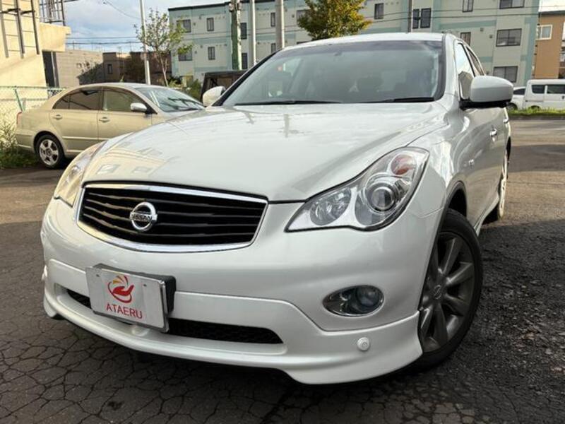 NISSAN SKYLINE CROSSOVER
