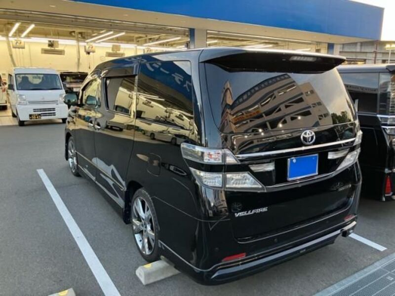 VELLFIRE